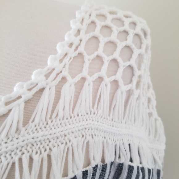 Steve Madden Summer Stripe Crochet Poncho Navy New - Picture 5 of 8